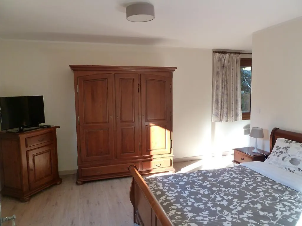 Hotel Le Mont D'Olivine Utelle 0*,
